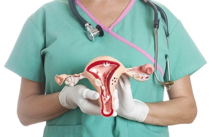 Ovarian cancer: Symptoms, causes and treatment